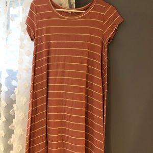 Billabong T shirt dress